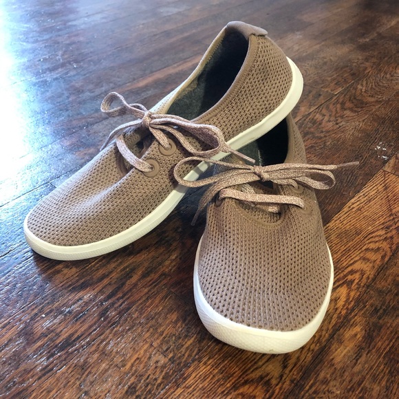 women's tree skippers